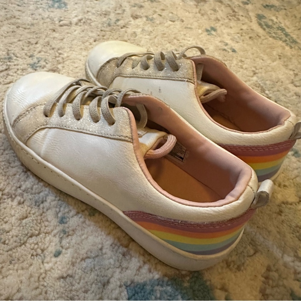 🌟3/$20🌟 Carters sneakers